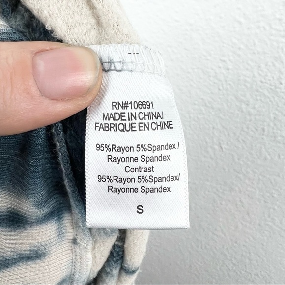 YOUNG FABULOUS AND BROKE Blue Safari Wash Tie Dye Jogger Sweatpants, Size Small - Picture 7 of 9